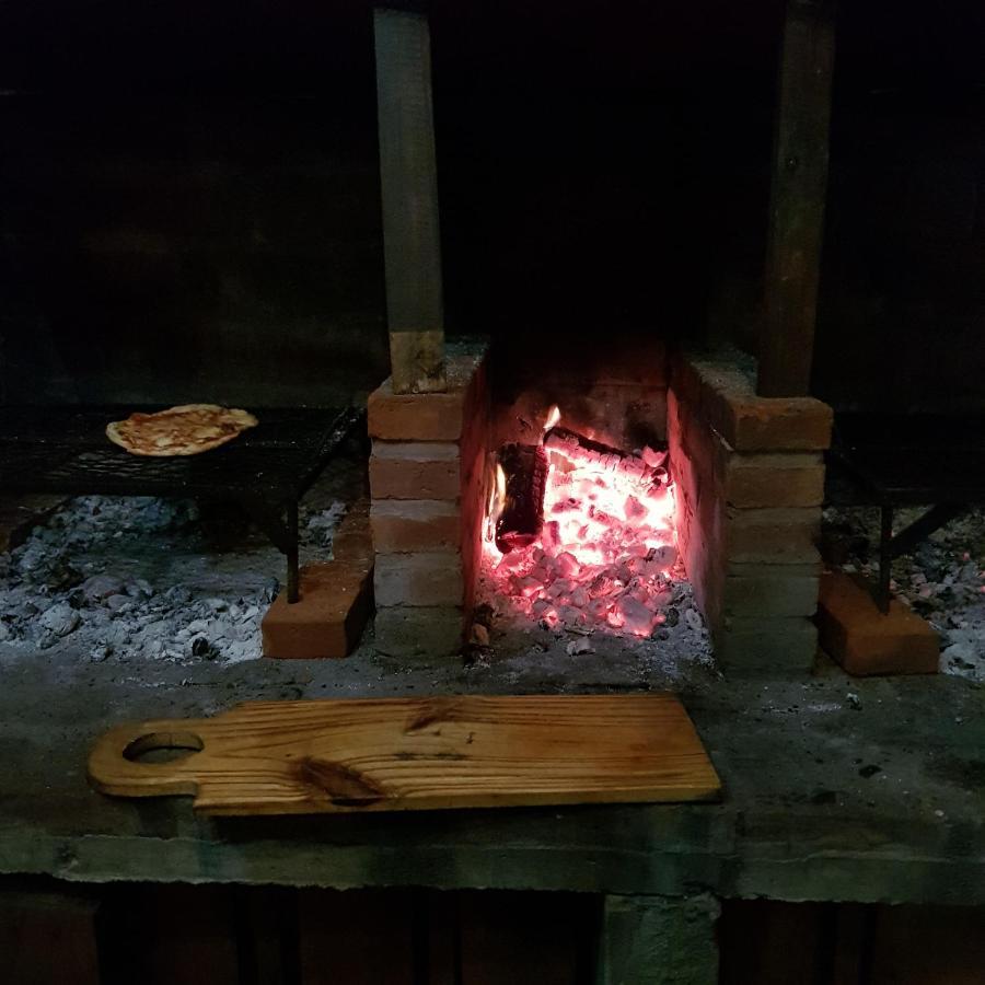 Hosteria Barca Villa Gesell Bagian luar foto